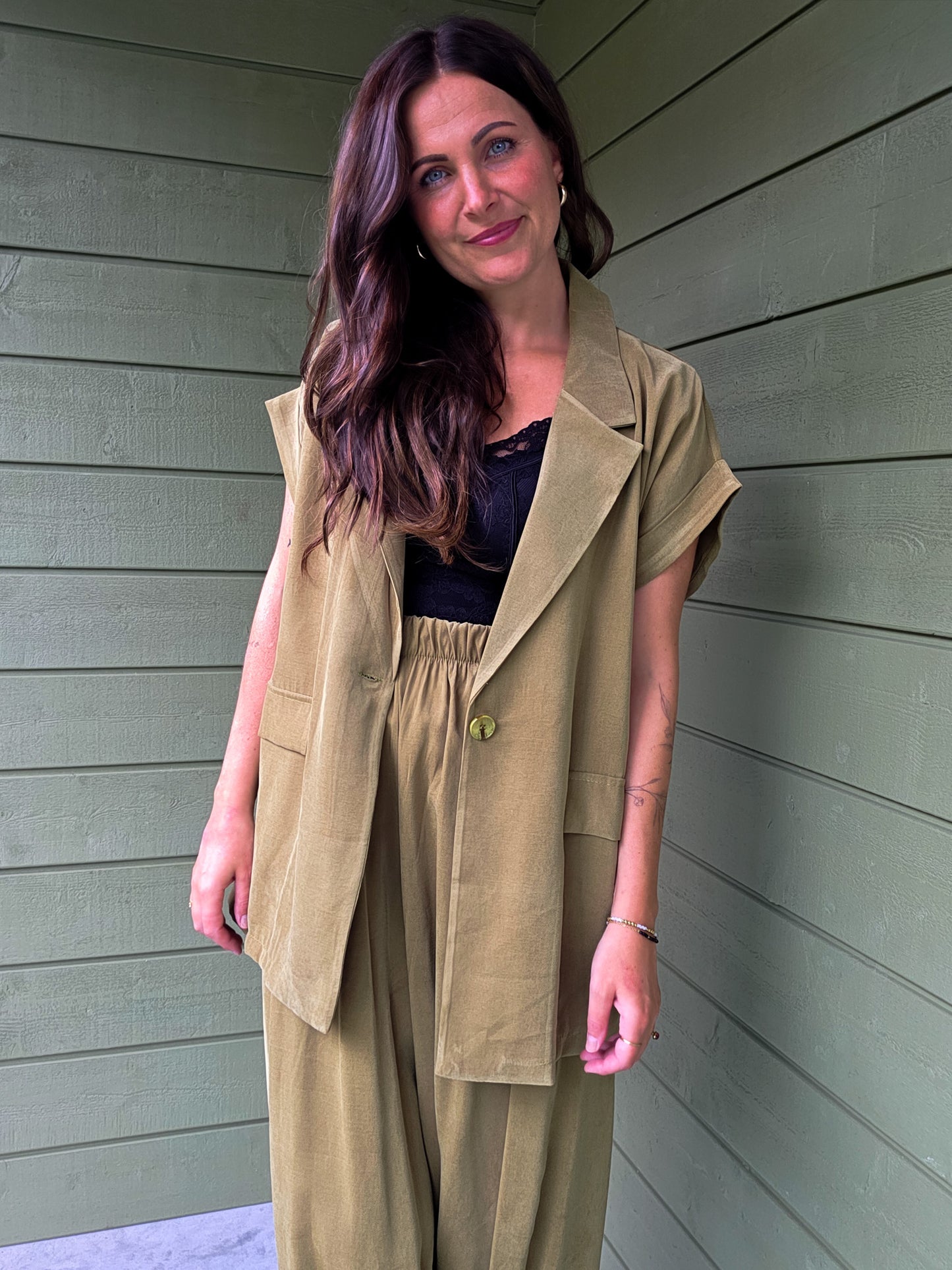 Mouwloze Blazer - Olijfgroen Ambika