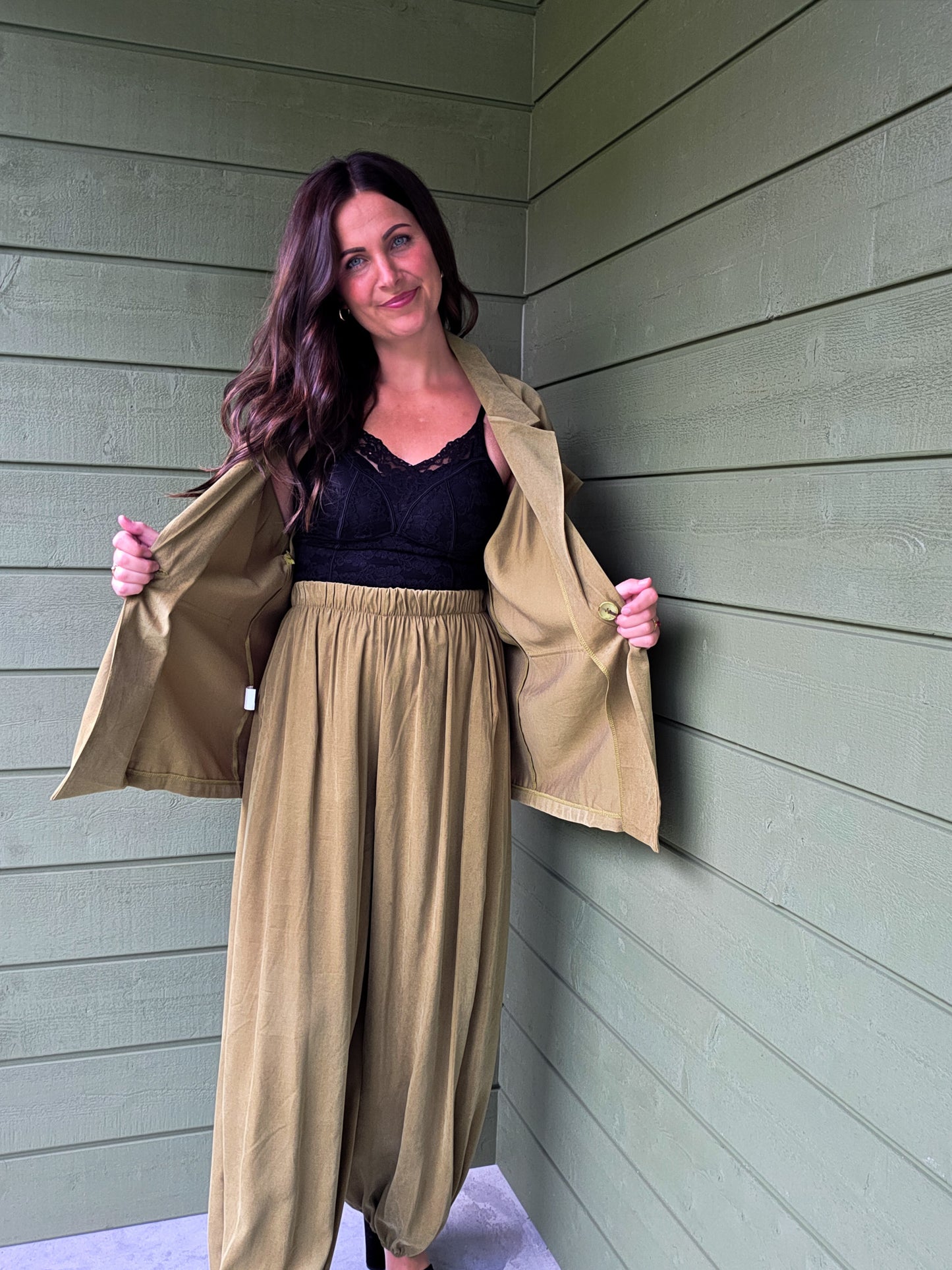 Mouwloze Blazer - Olijfgroen Ambika