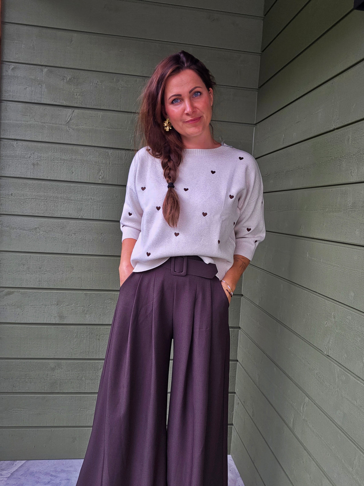 Heart Knit - Beige Trui Met Hartjes